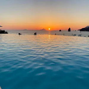 Therasia Sea And - The Leading Of The World Hotel Vulcano (Isola)